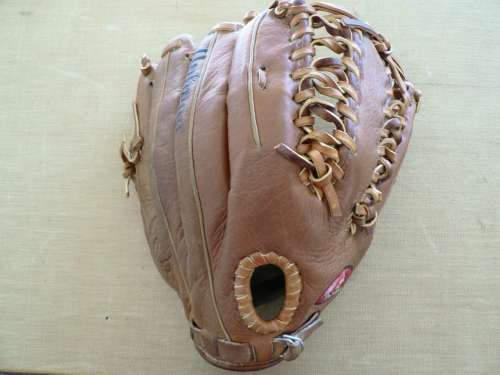 Nokona Buffalo AMG 1275T Back